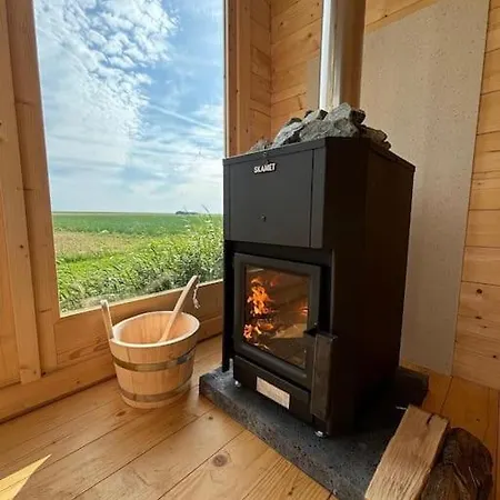 Luxe In Dijkboerderij