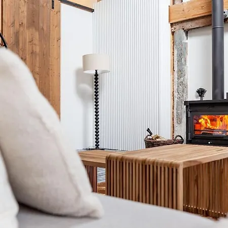 Luxe In Dijkboerderij Holiday home